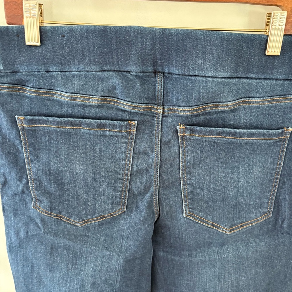 Liverpool The Slim Stretch Pull On Jeans. Size 12/31. - Picture 11 of 12